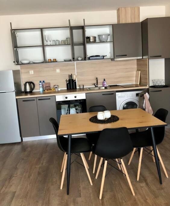 Luxury Apartment 帕扎尔吉克 外观 照片