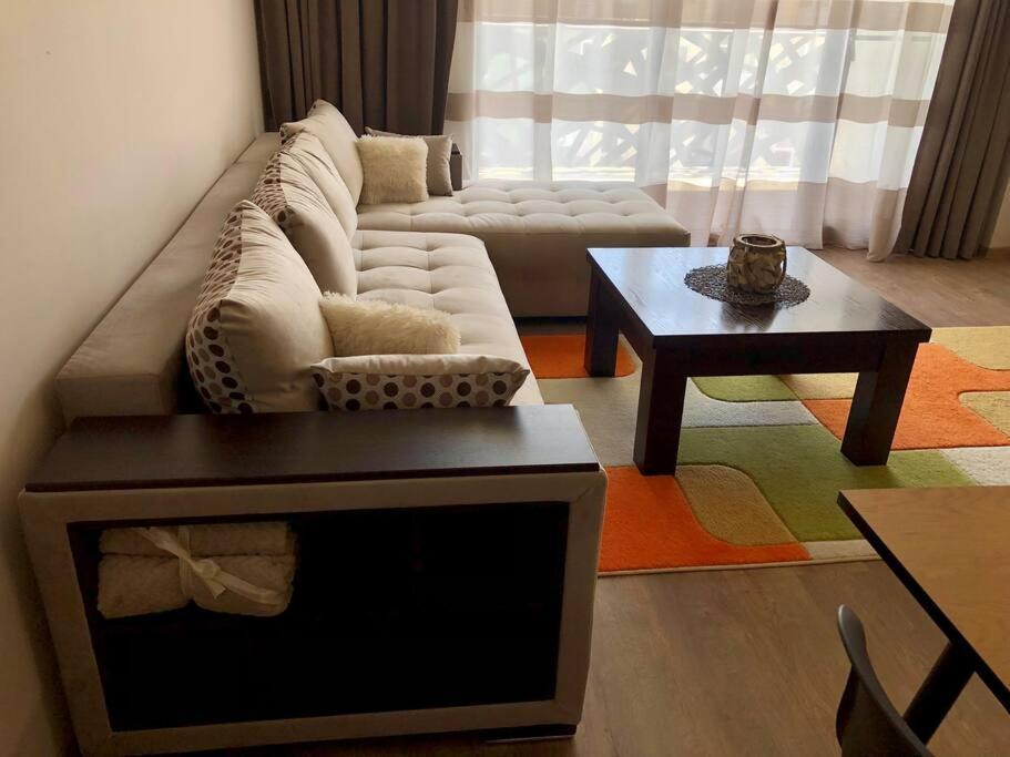 Luxury Apartment 帕扎尔吉克 外观 照片