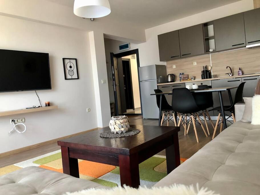 Luxury Apartment 帕扎尔吉克 外观 照片